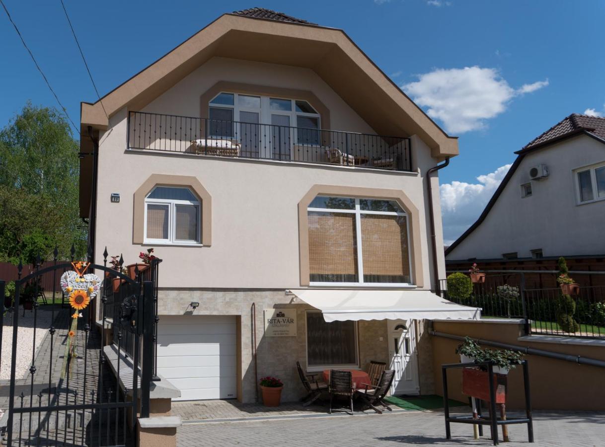 Rita-Var Szallashely Nyiregyhaza Exterior photo